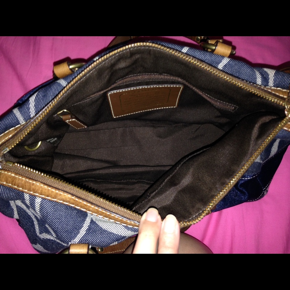 Authentic Coach Handbag - Picture 4 of 4